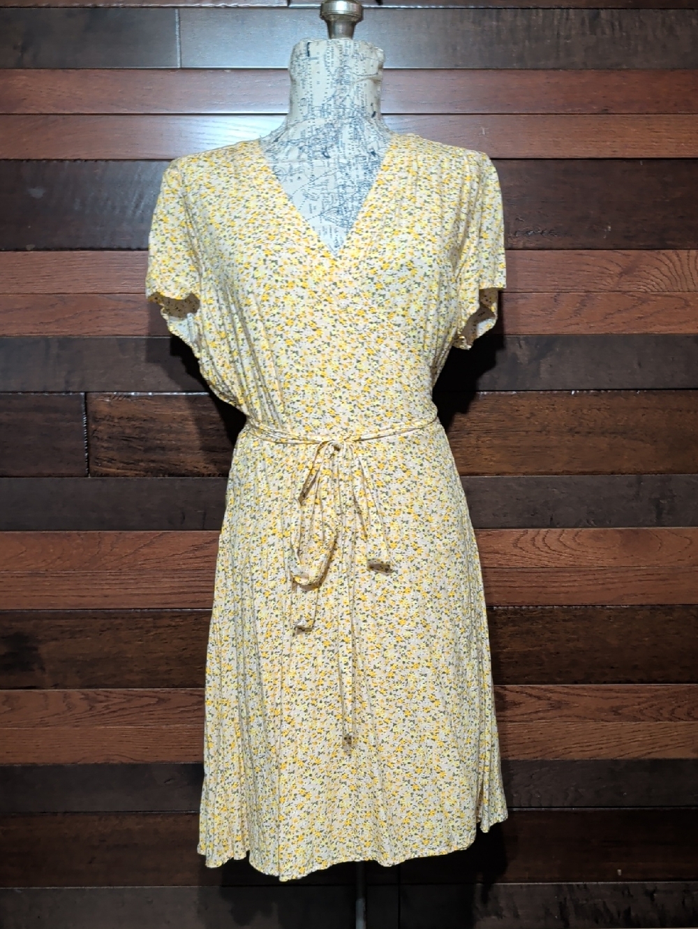 Old Navy Yellow Floral Tie-Waist Midi Dress